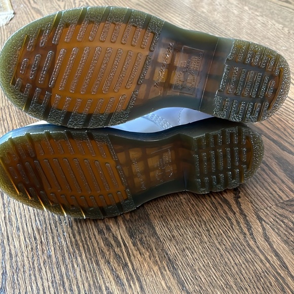 DR MARTEN BOOT - Picture 4 of 5